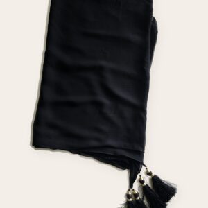 Black crinkle dupatta with resham tassels by Éléganza
