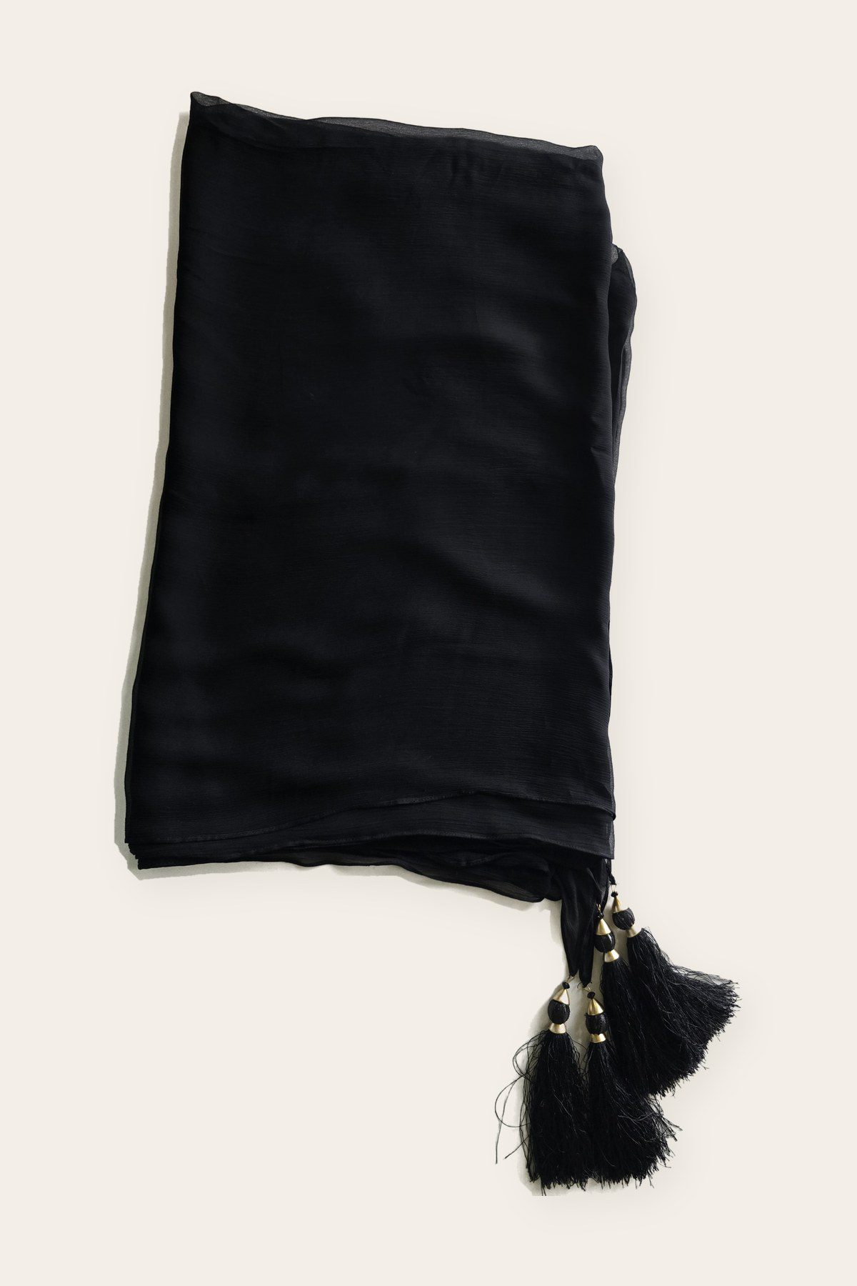 Black crinkle dupatta with resham tassels by Éléganza