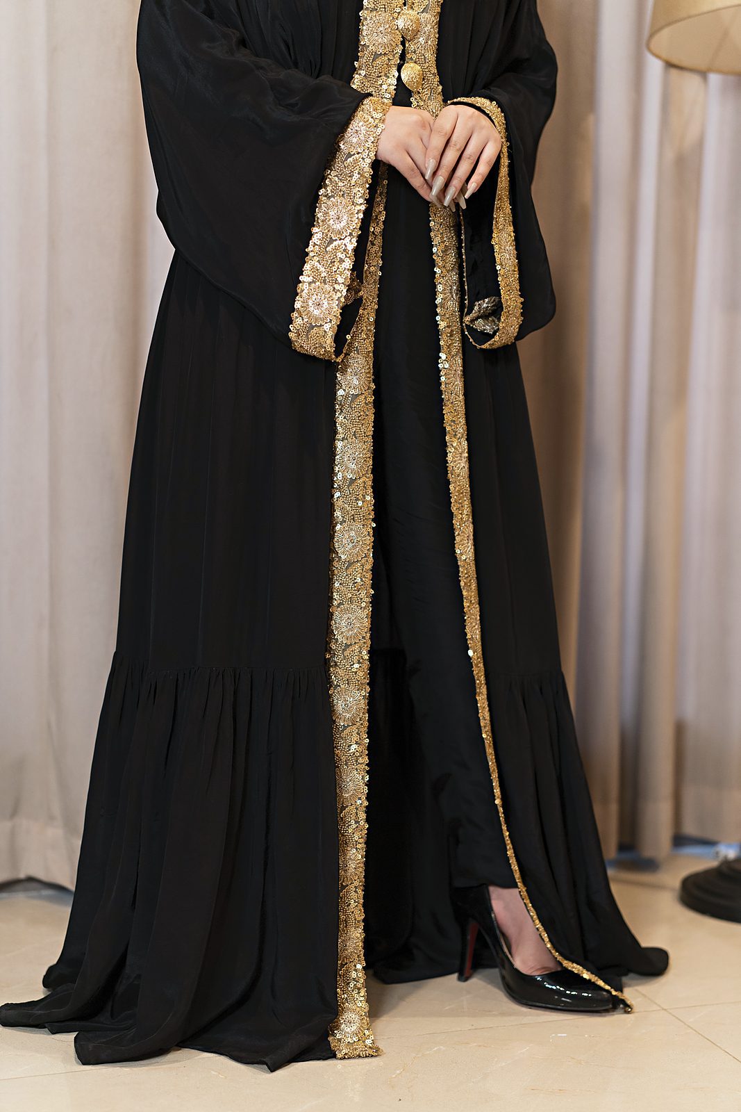 Lumière: 3-Piece Russian Silk Cutdana Open Gown with Blouse and Capri - Image 6
