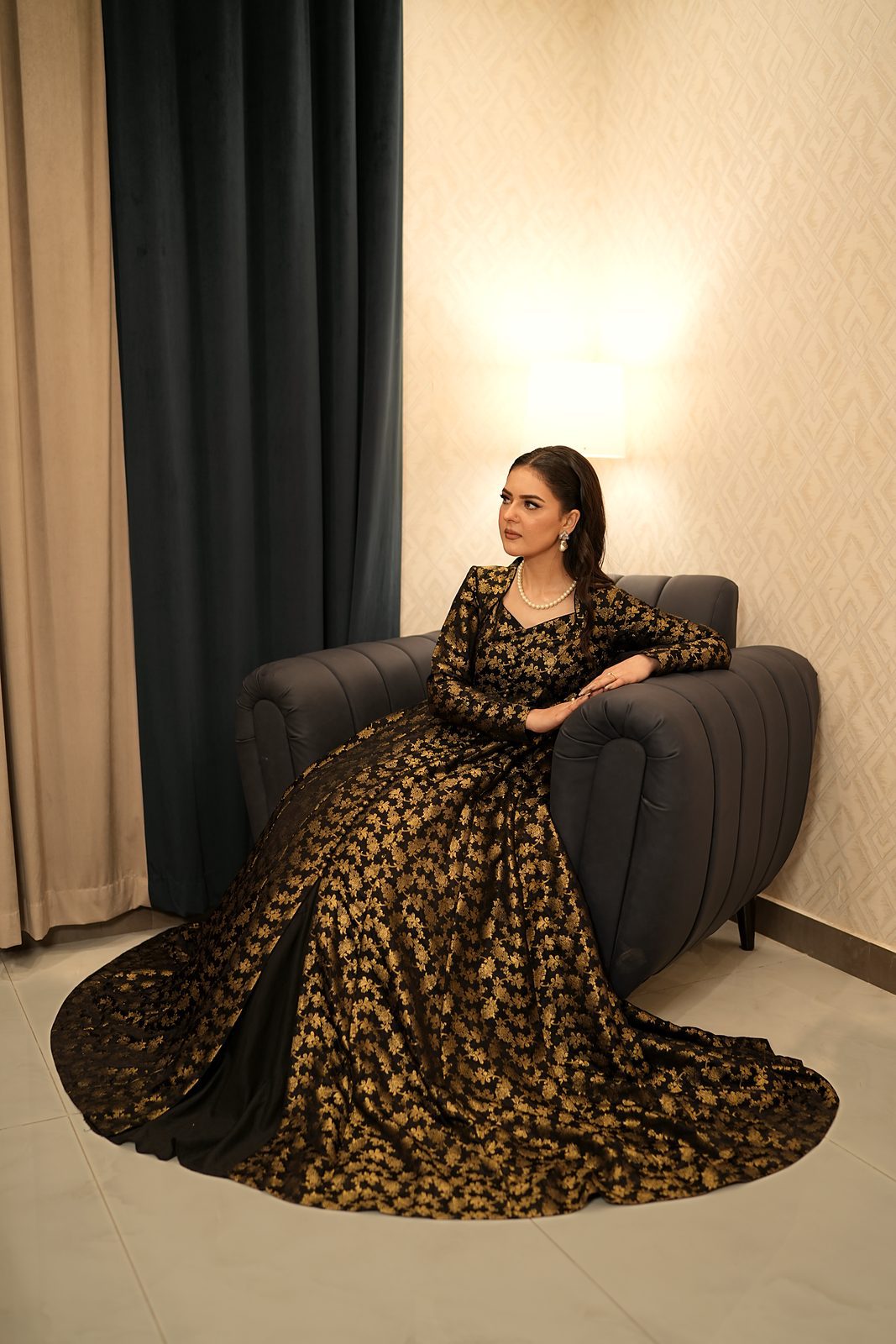 Shahana: 3-Piece Jamawar Latkan-Back Anarkali Set - Image 11
