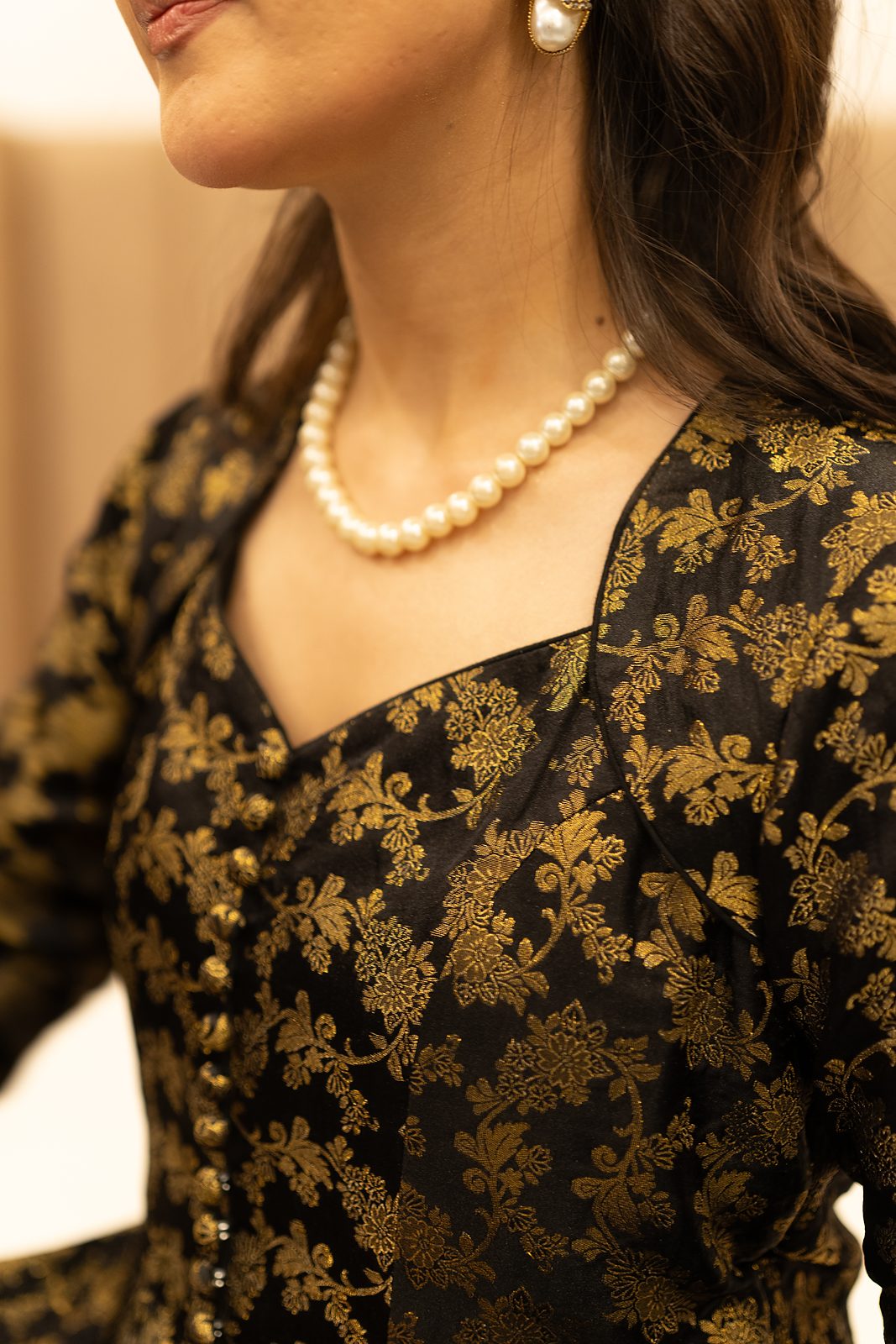 Shahana: 3-Piece Jamawar Latkan-Back Anarkali Set - Image 3