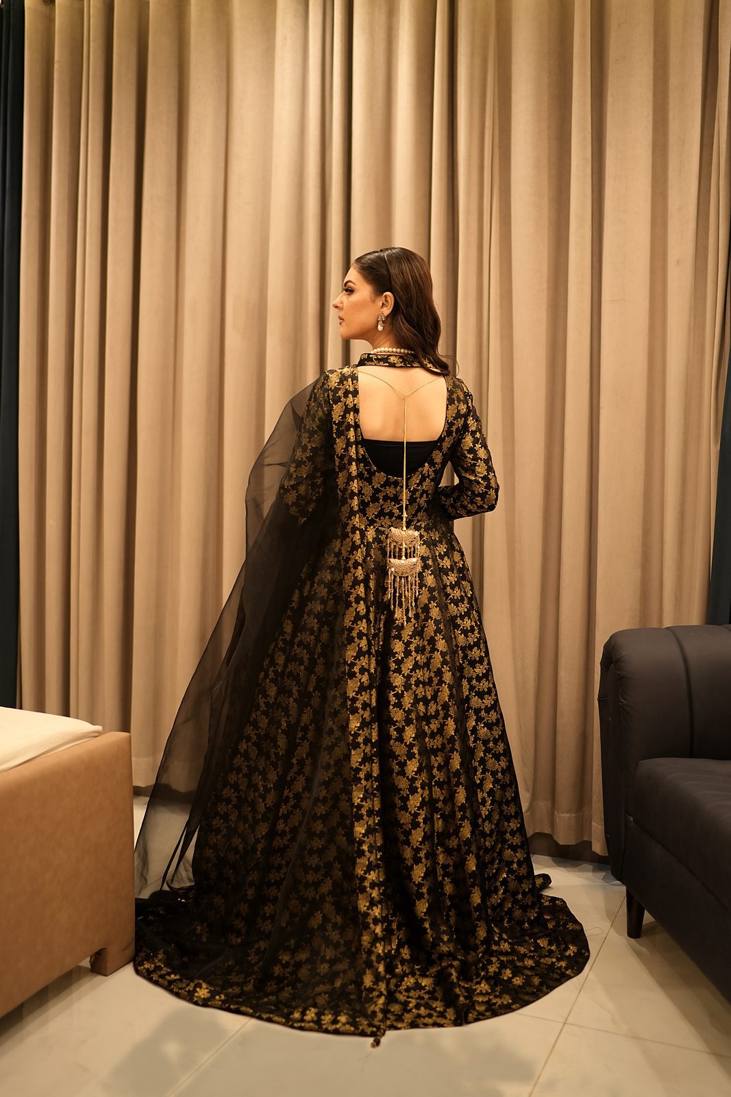 Shahana: 3-Piece Jamawar Latkan-Back Anarkali Set - Image 7