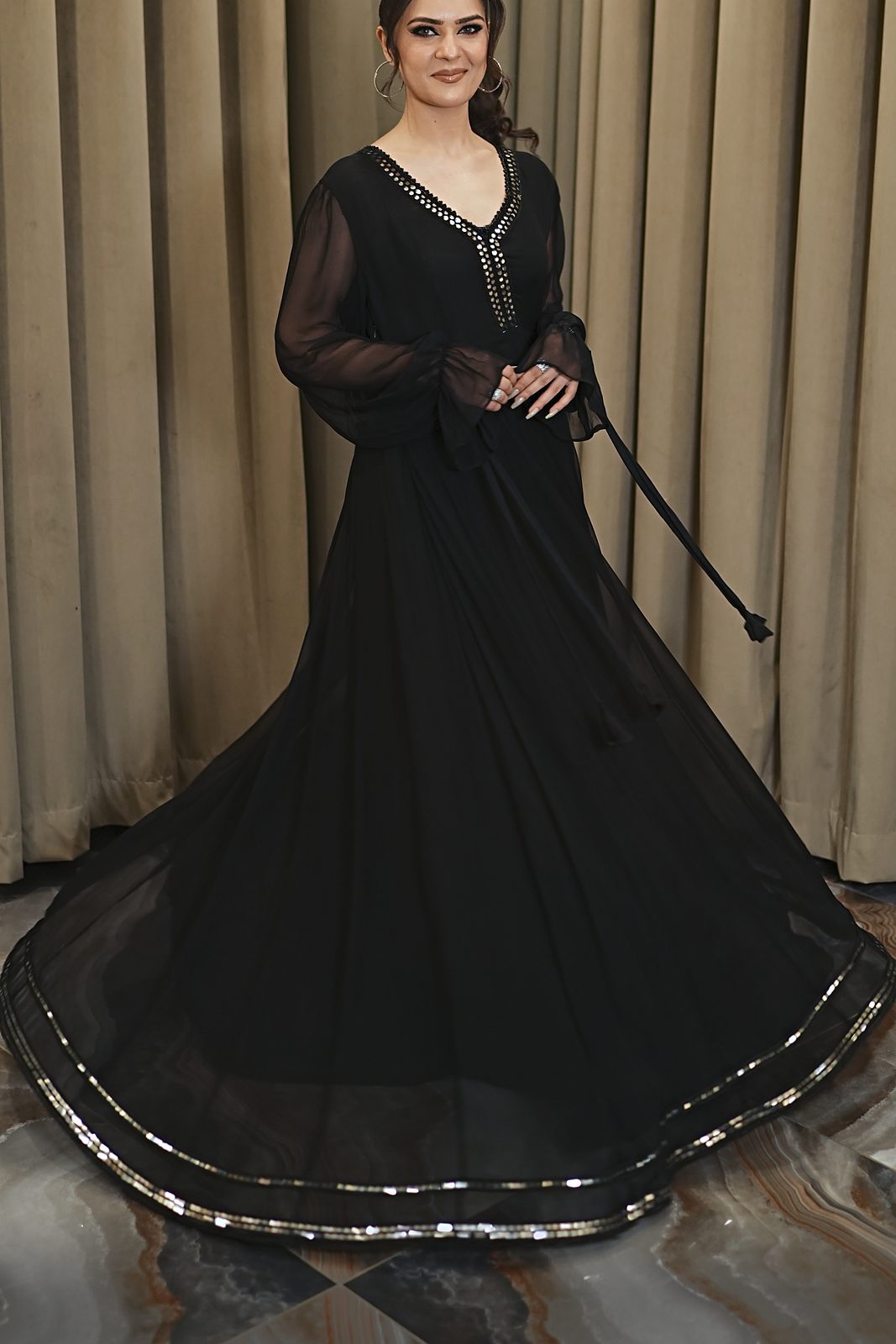 Black crinkle anarkali frock with mirror lace V-neckline, view 4