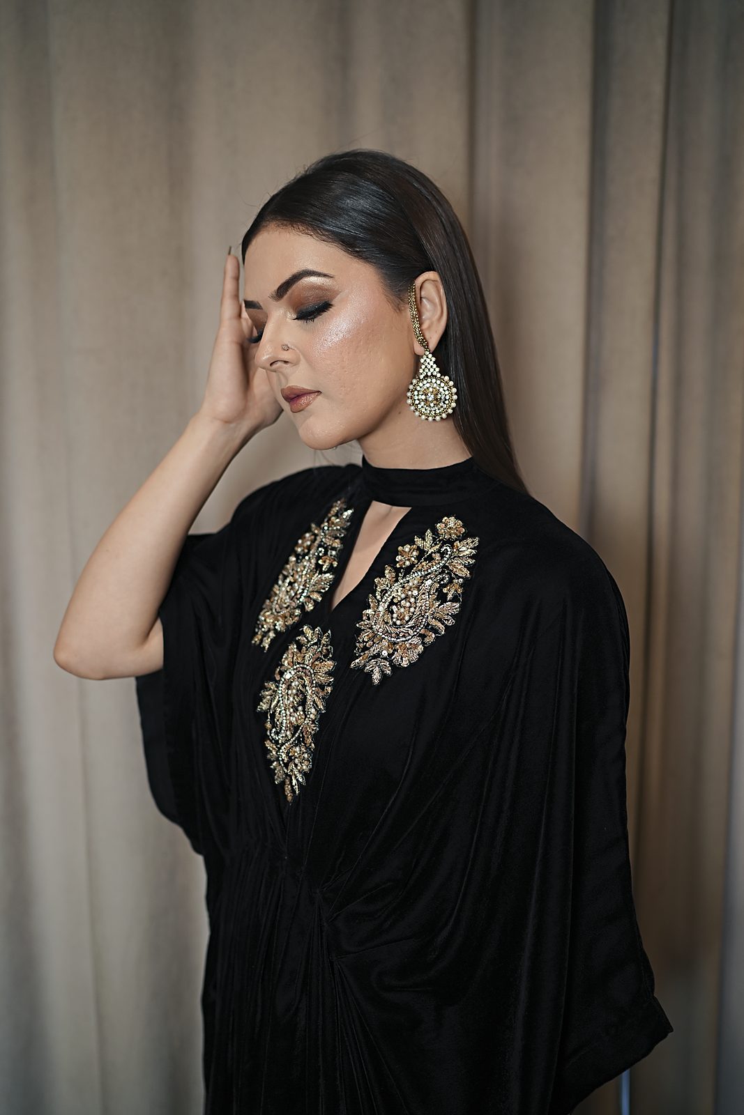 Velours: Micro Velvet Hand-Embroidered Keyhole Kaftan - Image 10